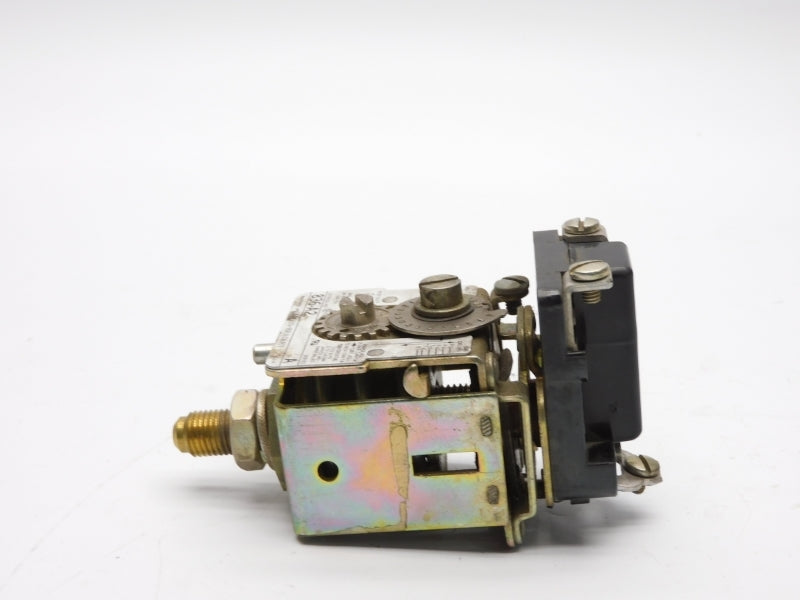 ALLEN BRADLEY 836-A2 SER. A 600V 140PSI NSNP