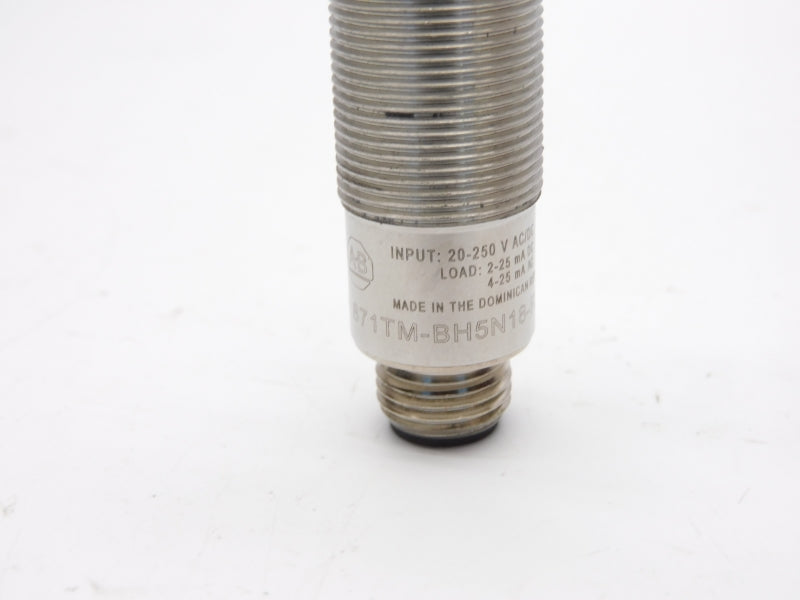 ALLEN BRADLEY 871TM-BH5N18-R3 SER. A 20-250VAC/DC UNMP