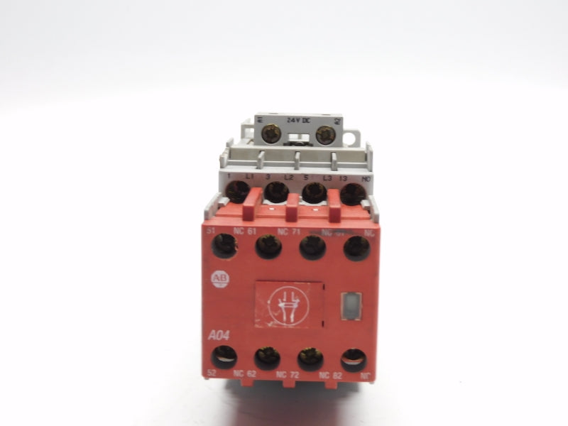 ALLEN BRADLEY 100S-C09ZJ14C SER. A 24VDC 32A (AS PICTURED) UNMP