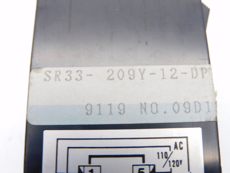 SHIMADEN SR33-209Y-12-DP 220/240V 0-499'F UNMP