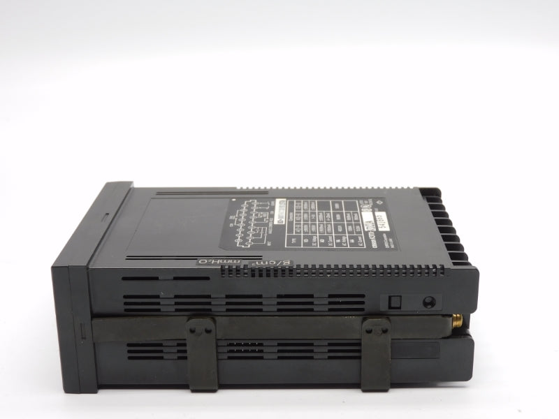 OMRON K3TX-VD21A 100-240VAC UNMP