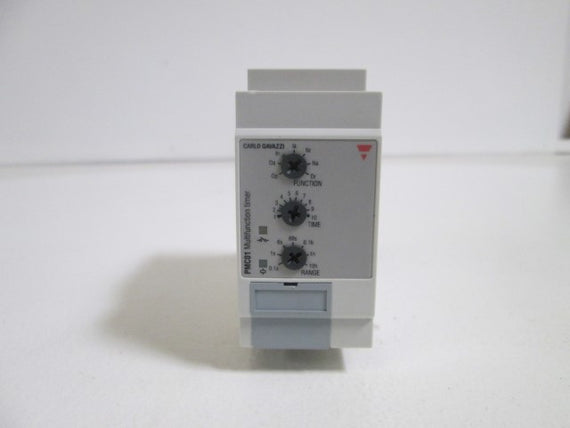 CARLO GAVAZZI MULTIFUNCTION TIMER PMC01D115 * NEW IN BOX *