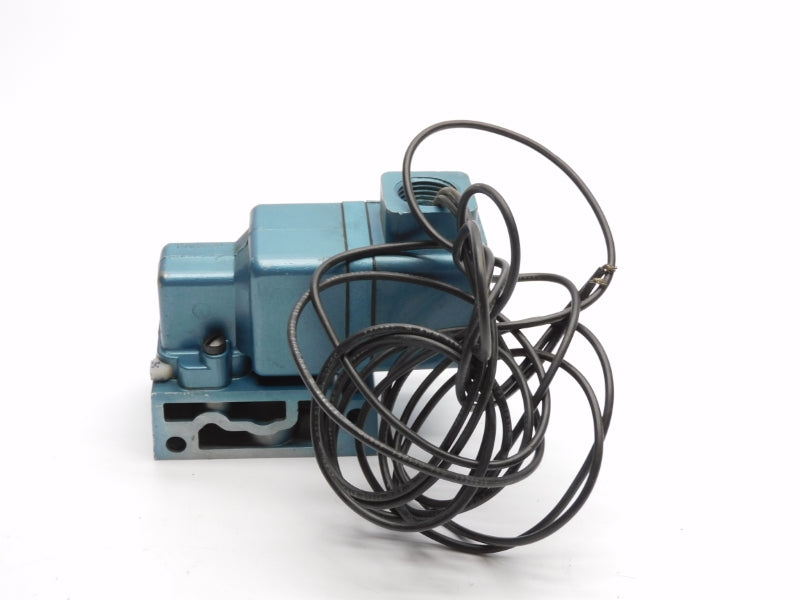 MAC 257B-521CABA 24VDC UNMP