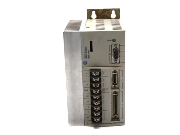 ALLEN BRADLEY 1398-DDM-019 SER. A F/W 1.53 120/240VAC UNMP