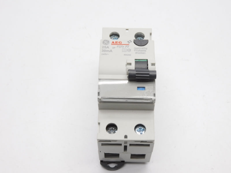 GENERAL ELECTRIC FI25/0,03-2 604200 240V 25A NSMP