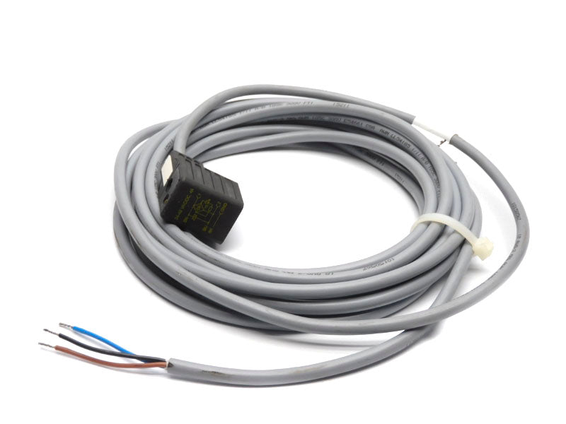 TURCK VIS2-D567-5M U2-07086 24-48VAC/DC 4A 5M NSNP