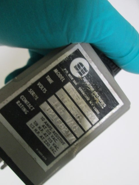 SYRACUSE TIMING RELAY 0-10SEC 115VAC TNR00304 *USED*