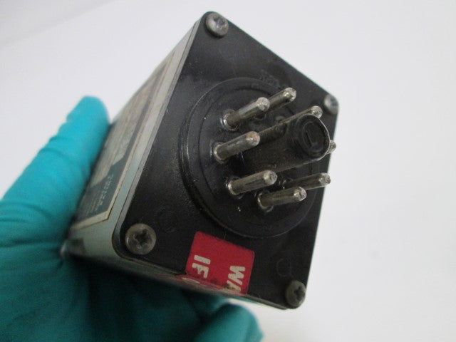 SYRACUSE TIMING RELAY 0-10SEC 115VAC TNR00304 *USED*