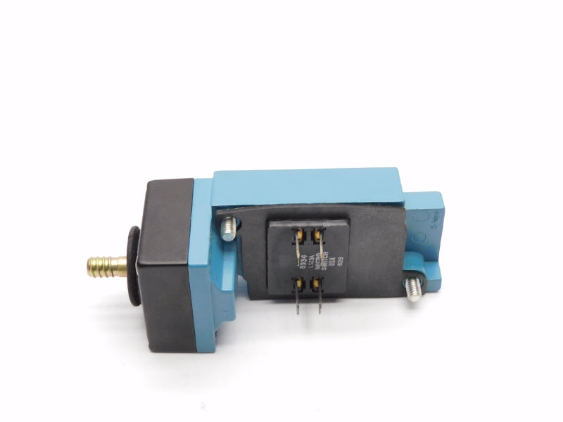 MICRO SWITCH LSZ7J1A 600VAC 10A NSMP