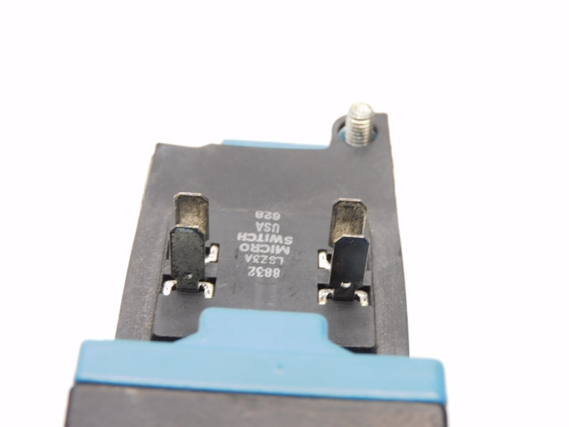 MICRO SWITCH LSZ7J1A 600VAC 10A UNMP