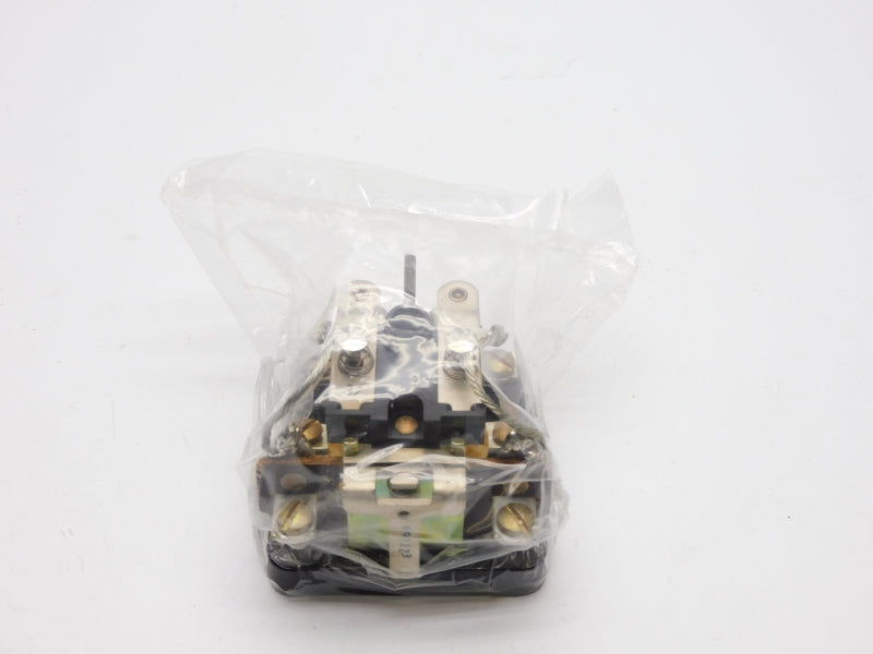 POTTER&BRUMFIELD PR7AY 240VAC 25A NSMP