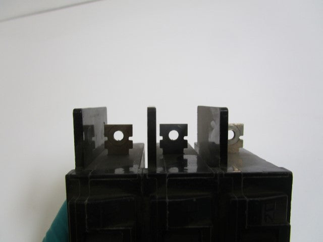 I-T-E CIRCUIT BREAKER 70A BQ3B070 *USED*