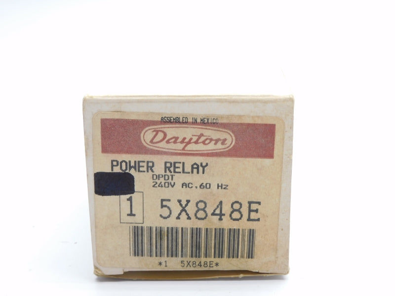 DAYTON 5X848E 240VAC 30A (AS PICTURED) NSMP