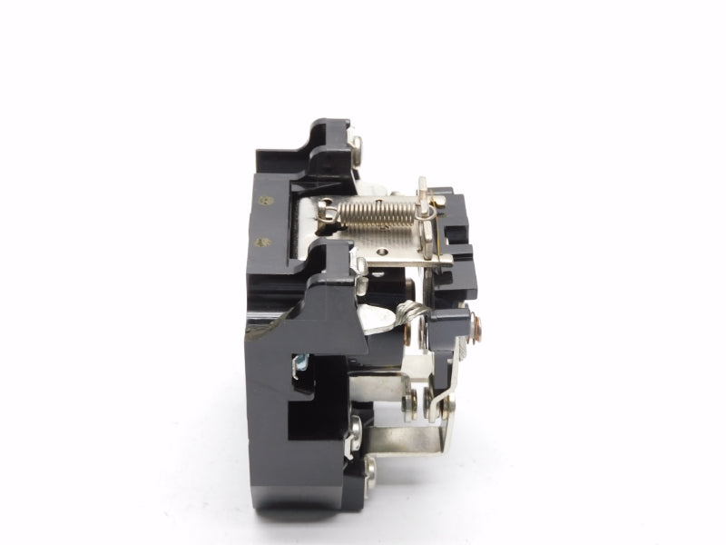 DAYTON 5X848E 240VAC 30A (AS PICTURED) NSMP