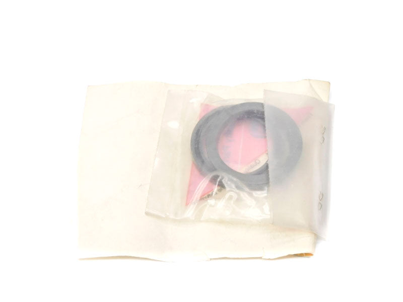 FISHER CONTROLS 1U221505092 1-1/2" (PKG OF 2) NSMP