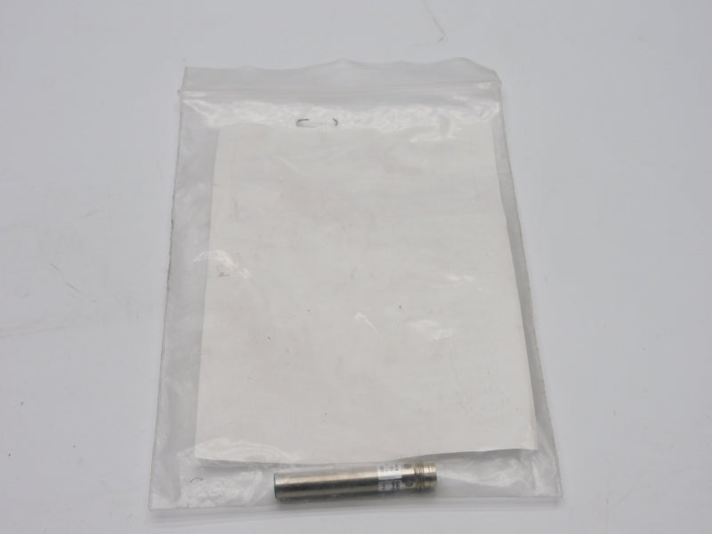 ROBOHAND OISP-018 (PNP) 10-30VDC NSMP