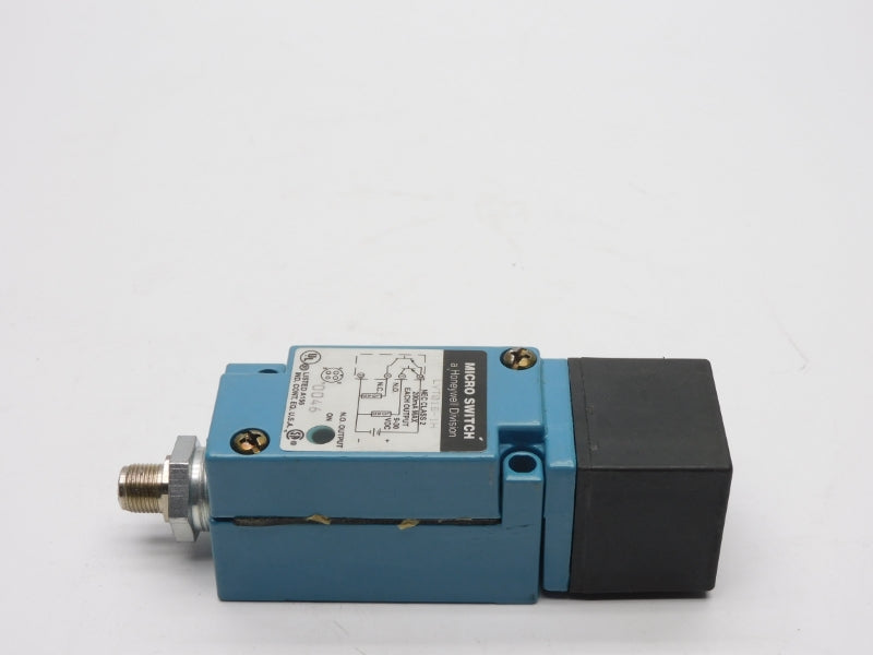 MICRO SWITCH LYT01B-1H 9-30VDC NSNP