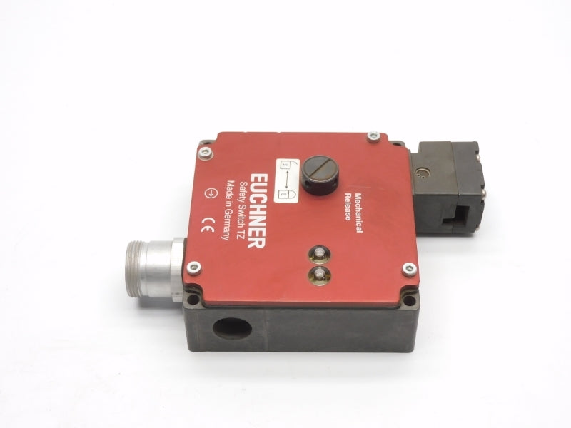 EUCHNER TZ2LE024BHA-C1903 082083 250V 4A (NO KEY) NSNP