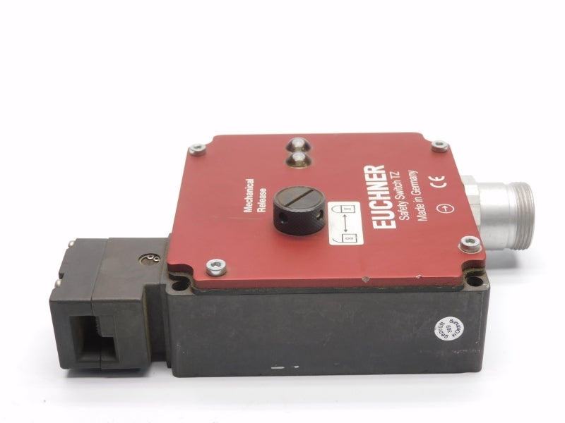 EUCHNER TZ2LE024BHA-C1903 082083 250V 4A (NO KEY) NSNP