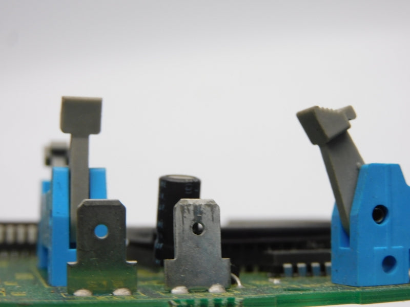 FANUC A16B-2201-0010/04A UNMP