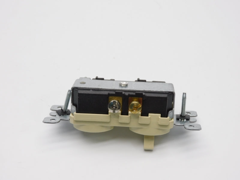 COOPER 274V-BOX 125V 15A NSMP