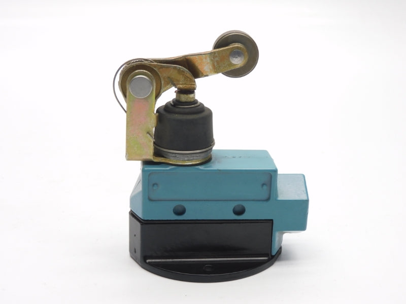 MICRO SWITCH BZV6-2RN2 600VAC 15A NSNP
