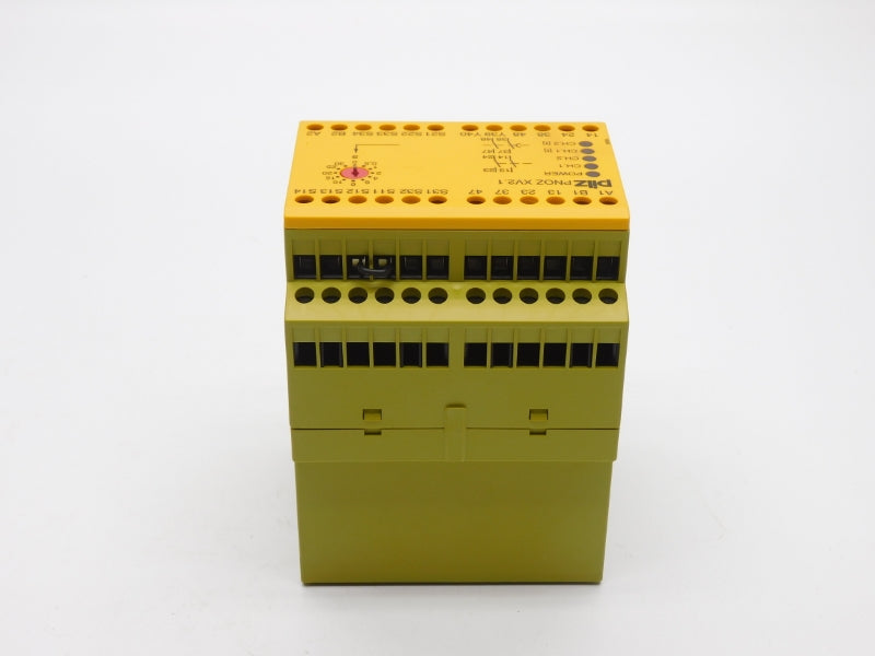 PILZ PNOZXV2.1-30/24VAC-24VDC-2N/O-2N/OT 774510 230V 5,0A NSMP