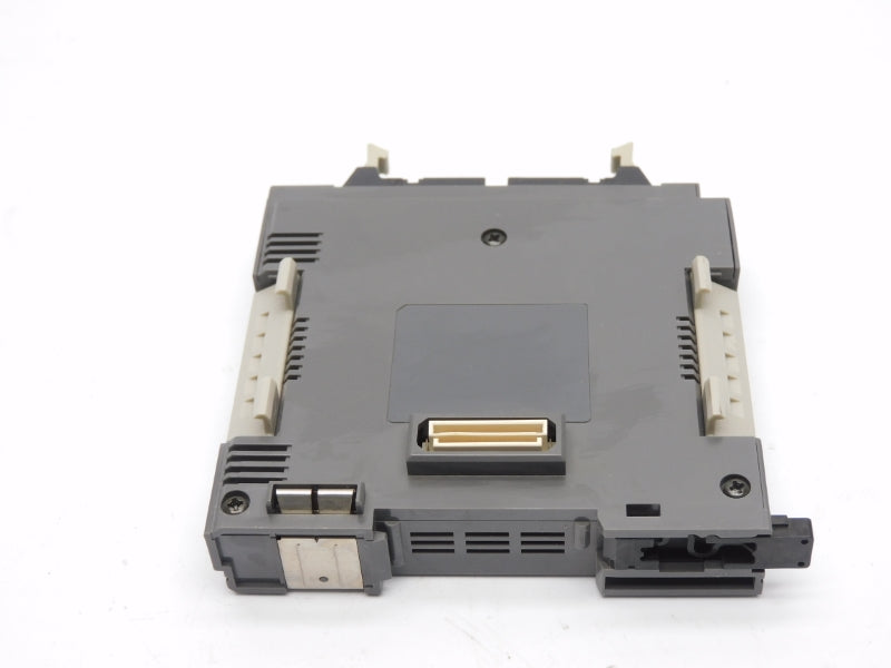KEYENCE KV-C32X 24V NSNP