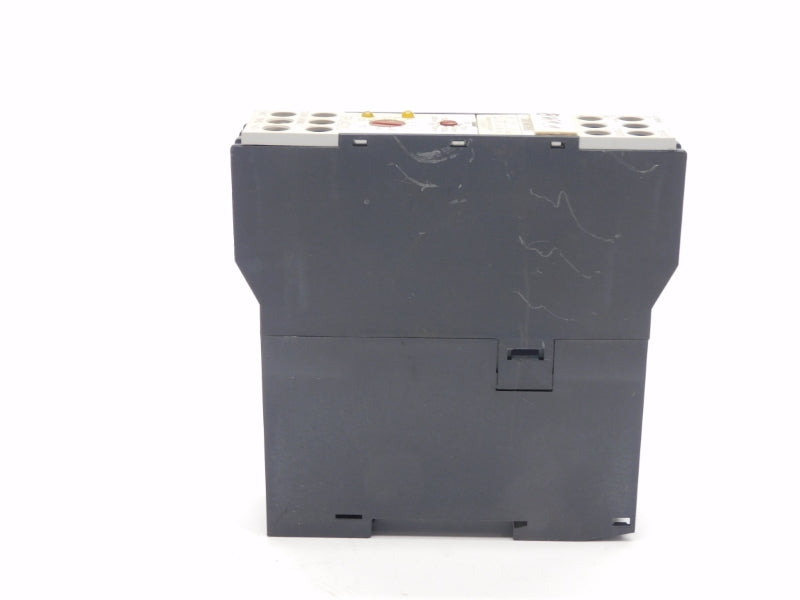 SIEMENS 7PU4220-2BN20 220/240VAC 3A 10S-100H UNMP