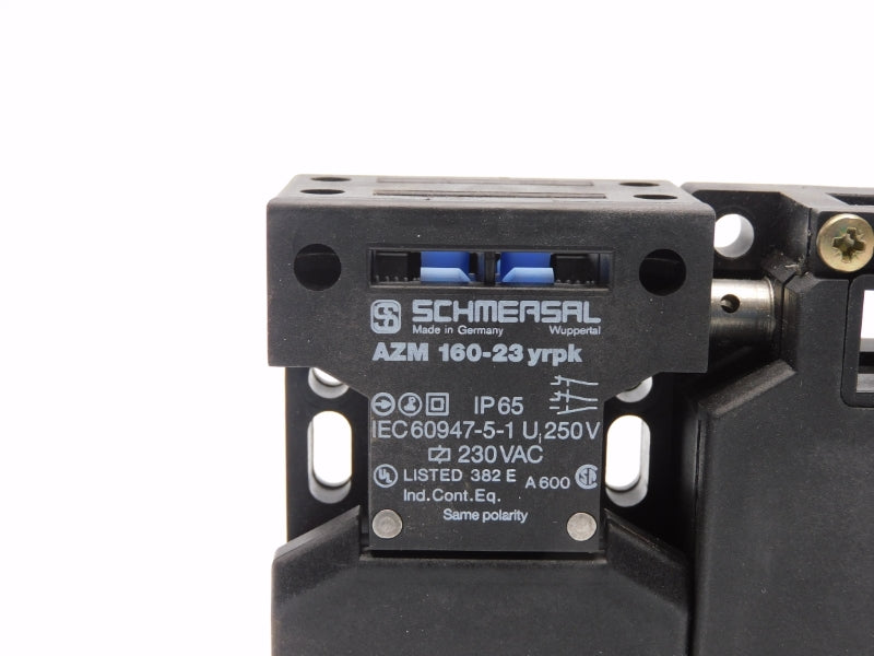SCHMERSAL AZM160-23YRPK 1042730000 230VAC (NO KEY) NSMP