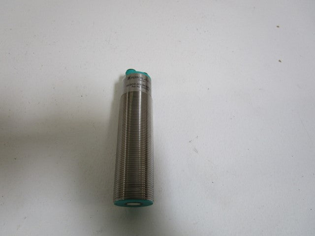 PEPPERL+FUCHS UC500-30GM-IUR2-V15 ULTRASONIC SENSOR *NEW NO BOX*