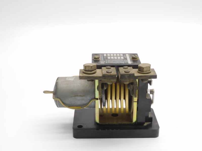 ALLEN BRADLEY 810-A24A SER. A 600V 325A UNMP