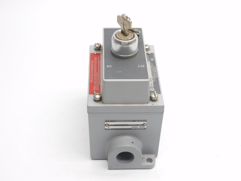 ALLEN BRADLEY 800H-NP30 SER. X NSNP
