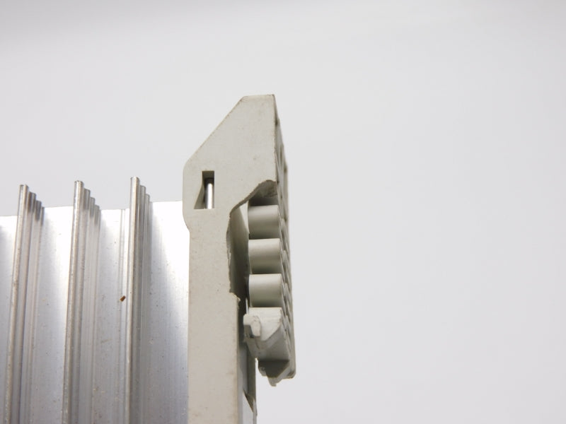 SIEMENS 3RF2920-0FA08 24VDC 13.2A (AS PICTURED) UNMP