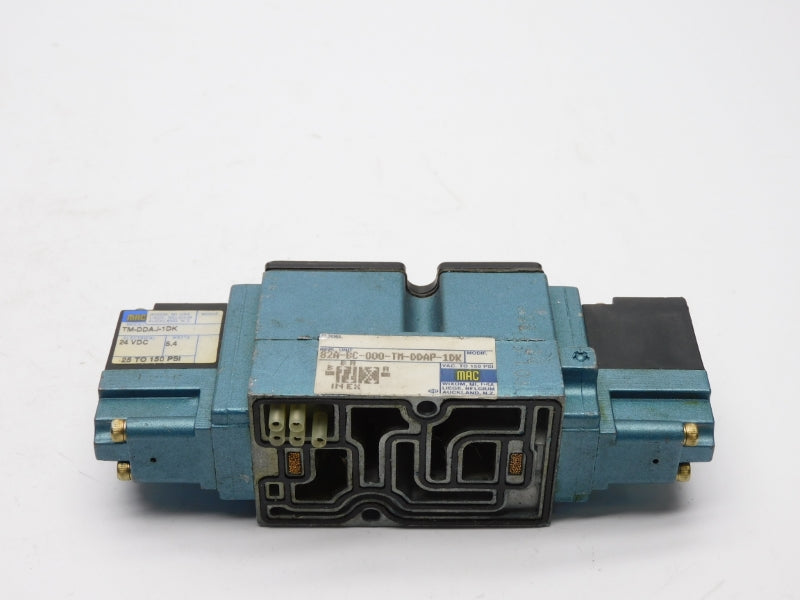 MAC 82A-BC-000-TM-DDAP-1DK 24VDC 150PSI UNMP