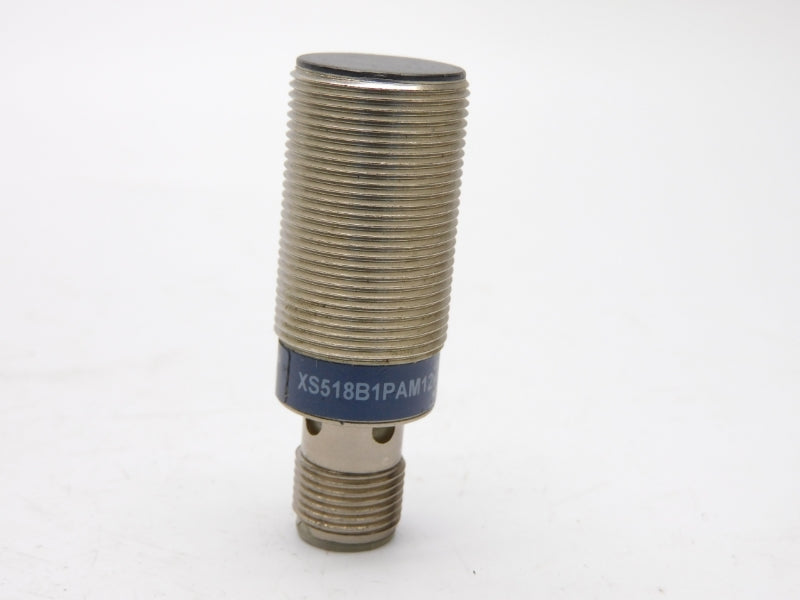 TELEMECANIQUE XS518B1PAM12 12-24V NSMP
