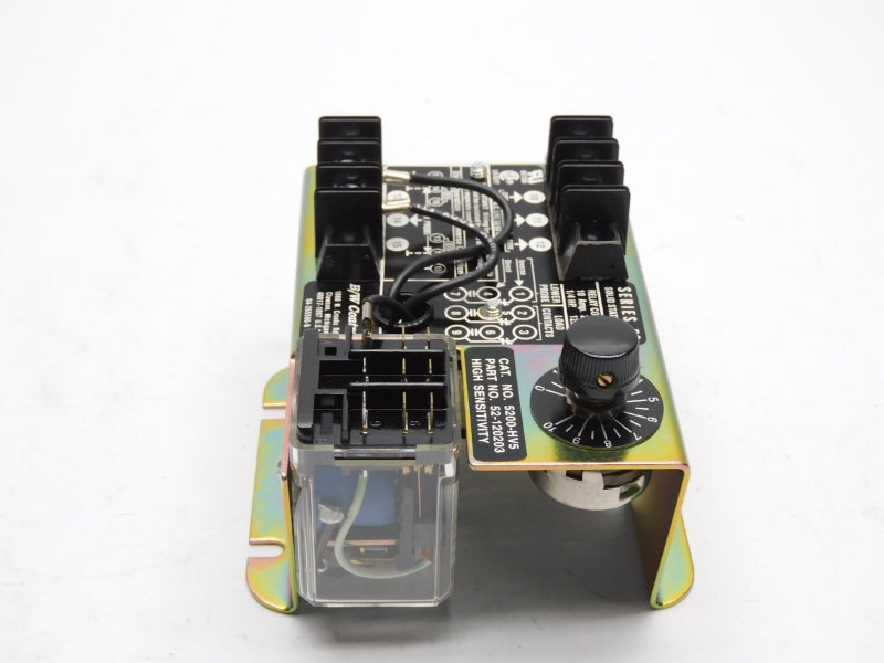 B/W CONTROLS 5200-HV5 52-120203 240VAC 10A NSMP