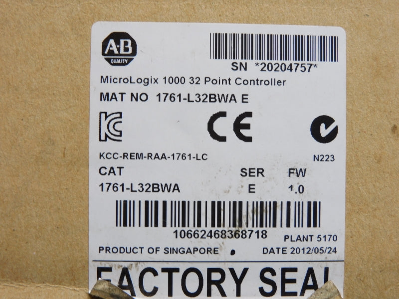 ALLEN BRADLEY 1761-L32BWA SER. E F/W 1.0 100-240VAC NSMP