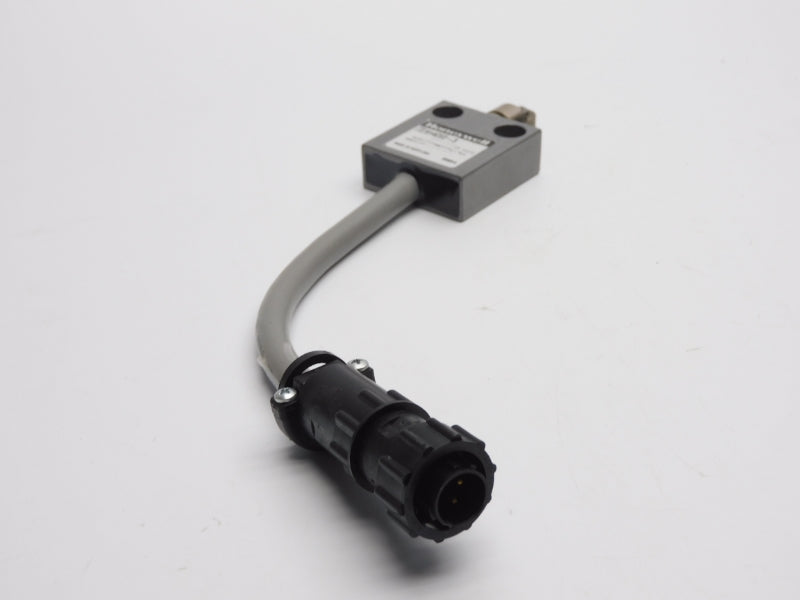 HONEYWELL 914CE2-3 250VAC 5A (AS PICTURED) NSNP