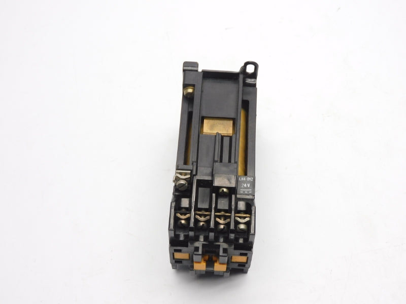 TELEMECANIQUE CA2-DN231 24V 10A UNMP