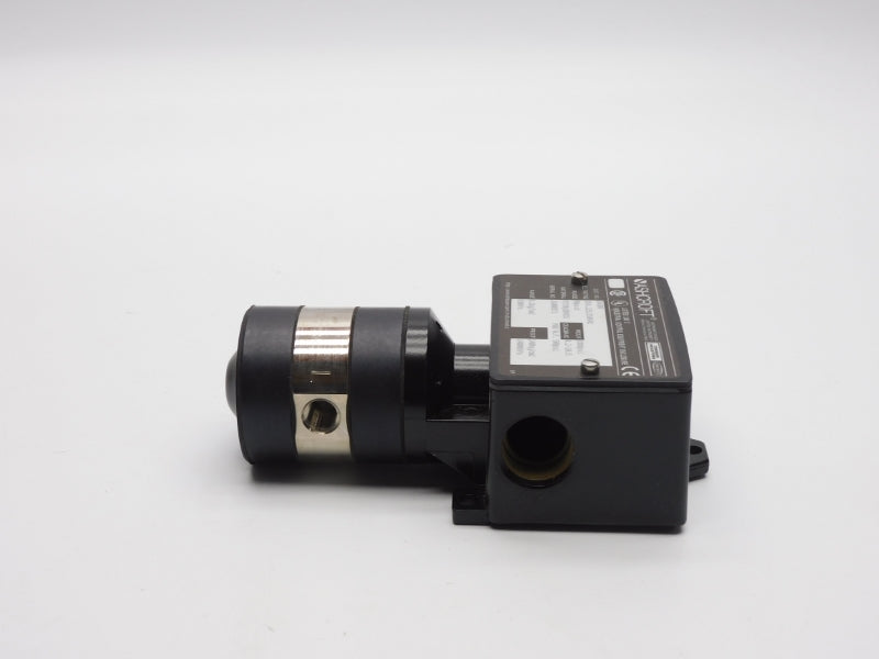ASHCROFT D420V 125/250VAC 15A 2000PSI NSMP