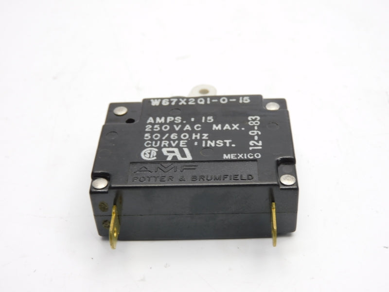 AMF W67X2Q1-0-15 250VAC 15A NSNP