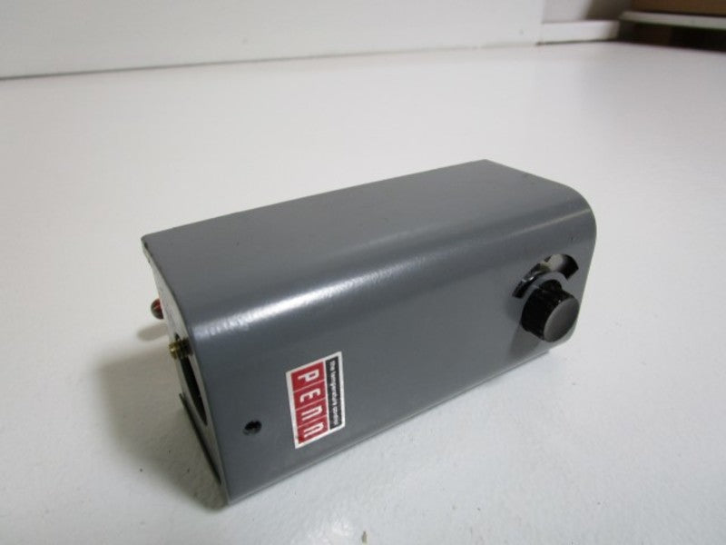 JOHNSON CONTROLS TEMPERATURE CONTROLLER A19ADB-2 *NEW NO BOX*