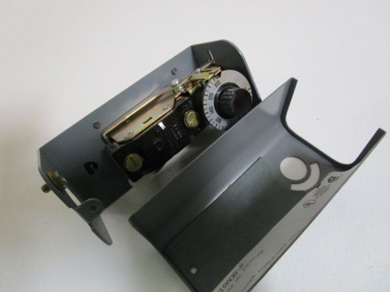 JOHNSON CONTROLS TEMPERATURE CONTROLLER A19ADB-2 *NEW NO BOX*