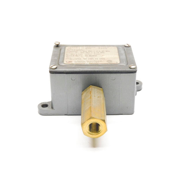UNITED ELECTRIC J6-270 480VAC 15A 0-200PSI NSNP