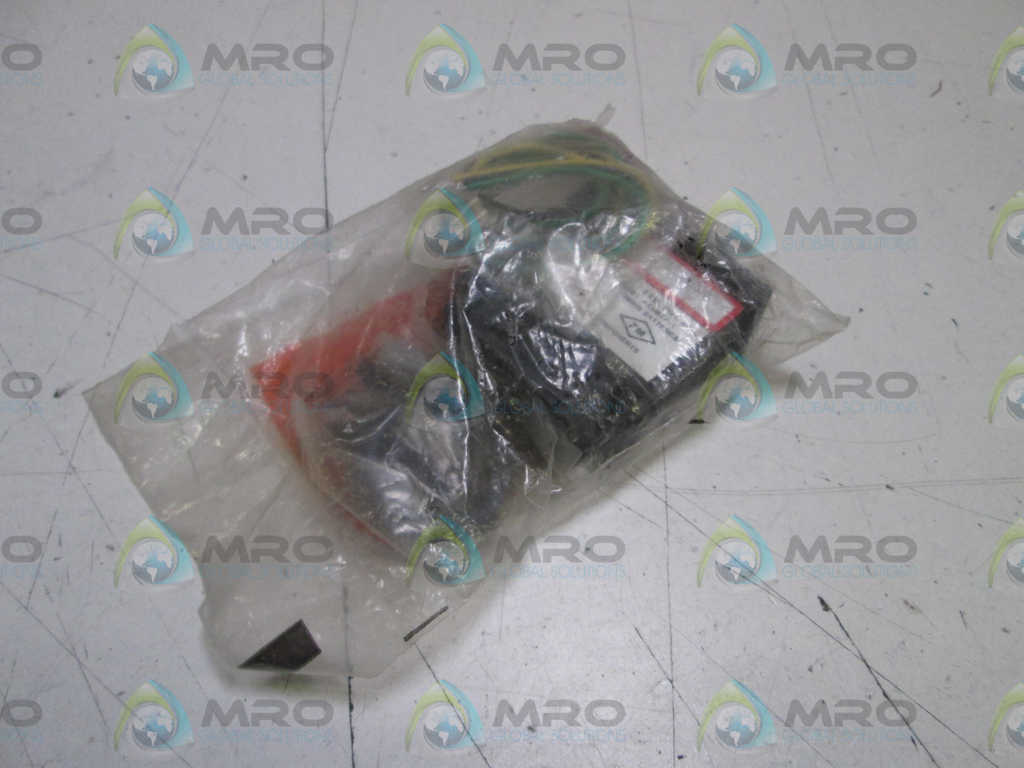RED LION MINIATURE COUNTERS CUB1XP00 *NEW IN FACTORY BAG*