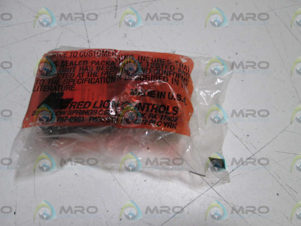 RED LION MINIATURE COUNTER CUB1XP00 (AS IS) *NEW IN BOX*