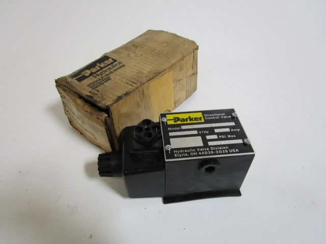 PARKER DIRECTIONAL CONTROL VALVE D3W2BNYW-14 *NEW IN BOX*
