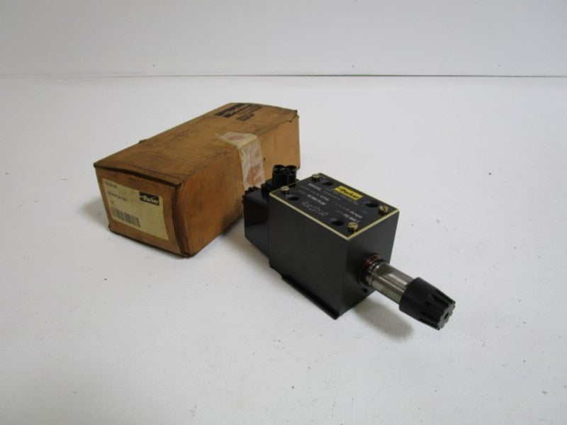 PARKER D3W4CNYW 110-120V 0.72-0.80A 5000PSI (MISSING COIL)  *NEW IN BOX*