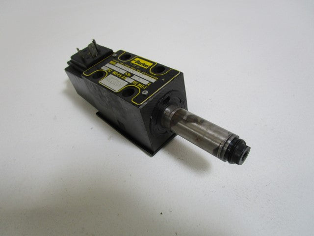 PARKER HYDRUALIC DIRECTIONAL VALVE D1VW4CNYWF-75 (AS PICTURED) *USED*